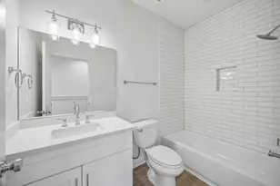 5710 Elysian St, Houston, TX 77009 - Photo 15