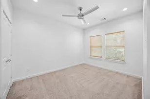 5710 Elysian St, Houston, TX 77009 - Photo 13