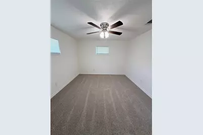 2428 19th Avenue N, Texas City, TX 77590 - Photo 13