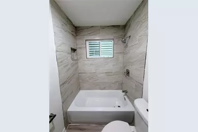 2428 19th Avenue N, Texas City, TX 77590 - Photo 15