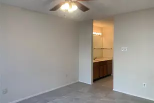 2710 Grants Lake Blvd, Sugar Land, TX 77479 - Photo 9