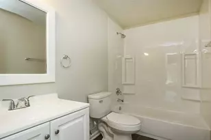 5019 Westwood, Dickinson, TX 77539 - Photo 9