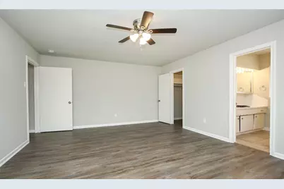 5019 Westwood, Dickinson, TX 77539 - Photo 27
