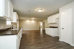 5019 Westwood, Dickinson, TX 77539 - Photo 17