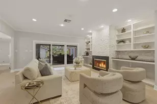 9323 Braes Bayou Dr, Houston, TX 77074 - Photo 7