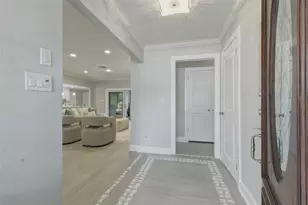 9323 Braes Bayou Dr, Houston, TX 77074 - Photo 3