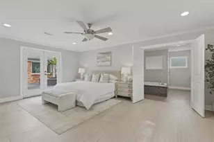 9323 Braes Bayou Dr, Houston, TX 77074 - Photo 19