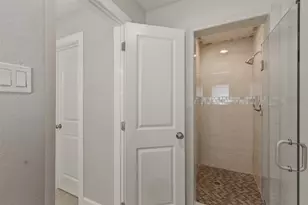 9323 Braes Bayou Dr, Houston, TX 77074 - Photo 29