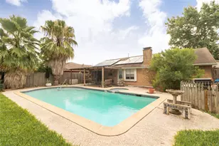 827 Onaleigh Dr, Channelview, TX 77530 - Photo 1