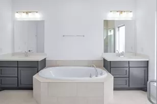 22306 Japanese Maple Ln, Tomball, TX 77377 - Photo 9