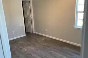 5210 Dieppe St, Houston, TX 77033 - Photo 3