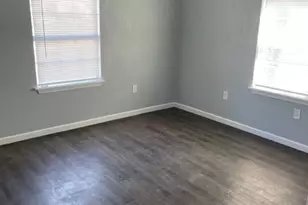 5210 Dieppe St, Houston, TX 77033 - Photo 11