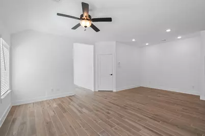 10119 Crescendo Way, Iowa Colony, TX 77583 - Photo 7