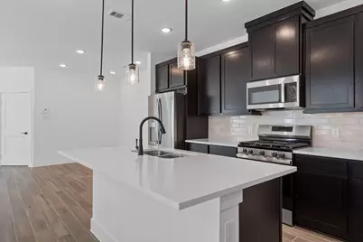 10119 Crescendo Way, Iowa Colony, TX 77583 - Photo 5