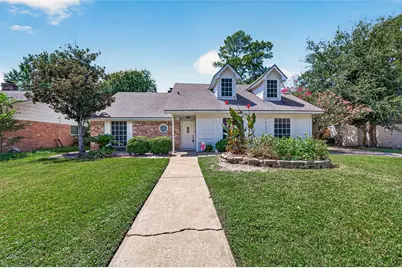 8215 Schaffer Ln, Houston, TX 77070 - Photo 1