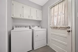 8215 Schaffer Ln, Houston, TX 77070 - Photo 25