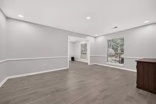 8215 Schaffer Ln, Houston, TX 77070 - Photo 7