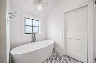 943 Teetshorn St, Houston, TX 77009 - Photo 25