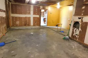 7923 Sunbury St, Houston, TX 77028 - Photo 21