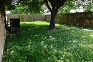 7923 Sunbury St, Houston, TX 77028 - Photo 25