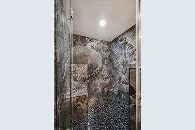 5001 Woodway #1005, Houston, TX 77056 - Photo 25