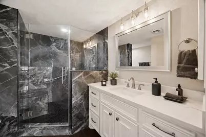 5001 Woodway #1005, Houston, TX 77056 - Photo 23
