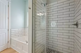 982 S Redfish St, Crystal Beach, TX 77650 - Photo 25