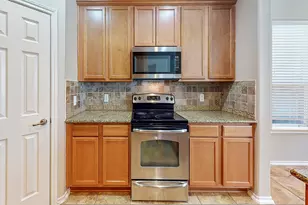 8915 Headstall Dr, Tomball, TX 77375 - Photo 9