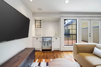 2415 Commonwealth Street, Houston, TX 77006 - Photo 23