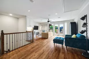 2415 Commonwealth St, Houston, TX 77006 - Photo 21