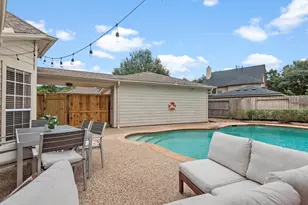 22007 Crossbrook Dr, Katy, TX 77450 - Photo 47