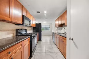 5418 Greenhill Forest Dr, Houston, TX 77088 - Photo 13