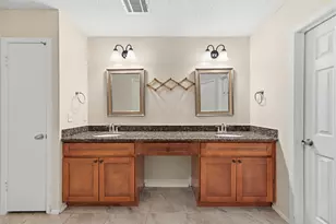 5418 Greenhill Forest Dr, Houston, TX 77088 - Photo 23
