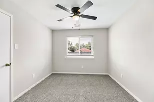 22223 Singleleaf Ln, Tomball, TX 77375 - Photo 19