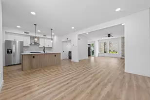 2123 Lake Village Dr, Houston, TX 77339 - Photo 13