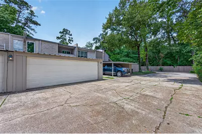 2123 Lake Village Drive, Houston, TX 77339 - Photo 47