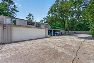 2123 Lake Village Dr, Houston, TX 77339 - Photo 47