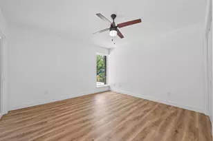 2123 Lake Village Dr, Houston, TX 77339 - Photo 27