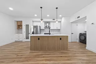 2123 Lake Village Dr, Houston, TX 77339 - Photo 21
