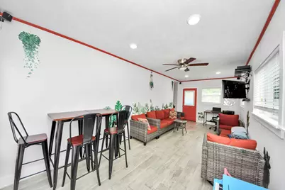 204 N 6th Street, Highlands, TX 77562 - Photo 41