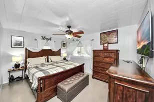 204 N 6th St, Highlands, TX 77562 - Photo 29