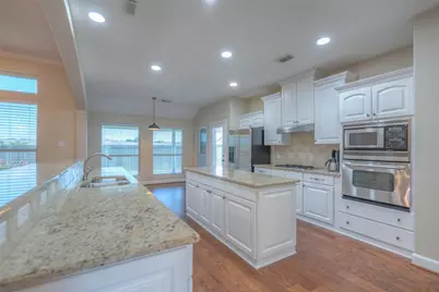 7028 Longmire Circle, Conroe, TX 77304 - Photo 15