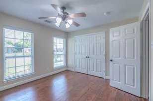 7028 Longmire Cir, Conroe, TX 77304 - Photo 29