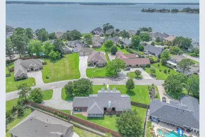 7028 Longmire Circle, Conroe, TX 77304 - Photo 43