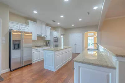 7028 Longmire Circle, Conroe, TX 77304 - Photo 17