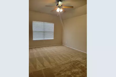 2510 Egret Chase Court, Fresno, TX 77545 - Photo 13