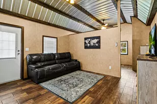 177 Antigua Dr, Point Blank, TX 77364 - Photo 3