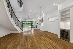 1301 Peden St, Houston, TX 77006 - Photo 3
