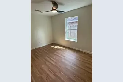 2211 Avenue C, Nederland, TX 77627 - Photo 17