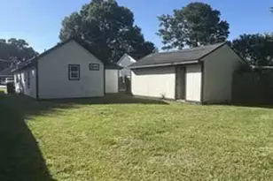 2211 Ave C, Nederland, TX 77627 - Photo 21